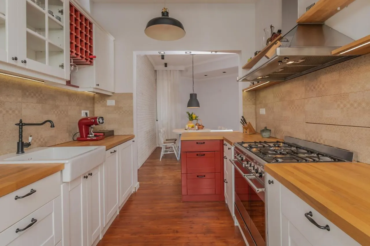 Flamingo Flat /Two-Bedroom With Balcony\ Szófia Apartman