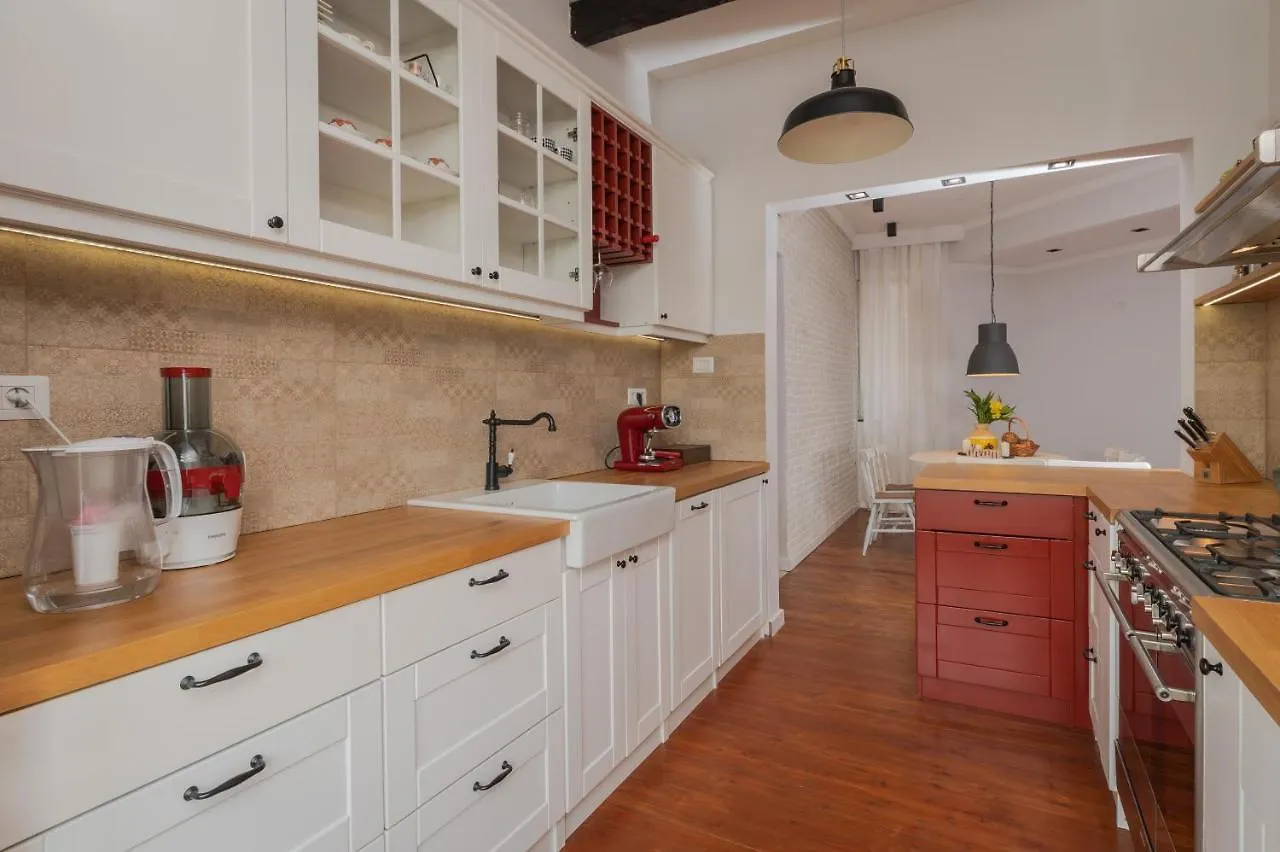Flamingo Flat /Two-Bedroom With Balcony\ Szófia